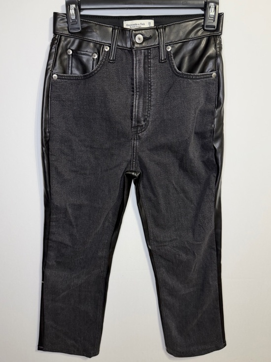 Abercrombie & Fitch Black Ankle Straight Ultra High Rise Vegan Leather 26 XShort - Picture 4 of 14
